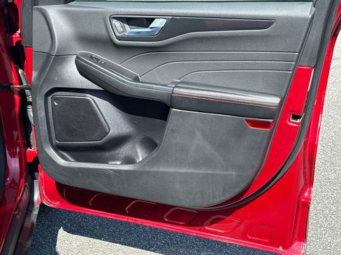 Used 2024 Ford Escape ST-Line image 14