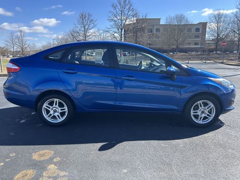 Used 2019 Ford Fiesta SE image 29