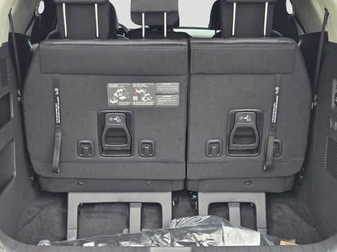 New 2026 Kia Carnival SX image 14