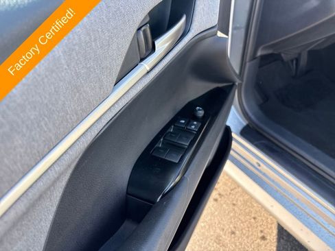 Used 2025 Toyota Camry LE image 11