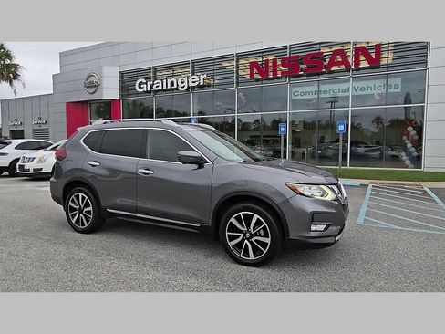 Used 2019 Nissan Rogue SL w/ Premium Package AWD/4WD image 39