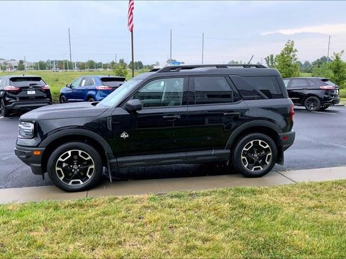 Used 2024 Ford Bronco Sport Outer Banks AWD/4WD image 11