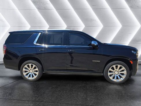 Used 2022 Chevrolet Tahoe Premier w/ Premium Package 2 RWD image 4