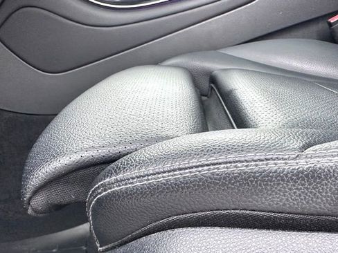 Certified 2022 Mercedes-Benz GLC 300 4MATIC image 25