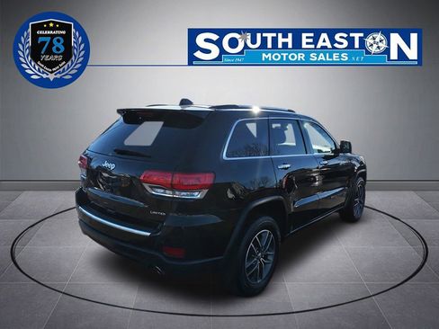 Used 2018 Jeep Grand Cherokee Limited image 6