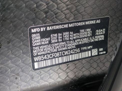 Used 2026 BMW iX xDrive45 image 18