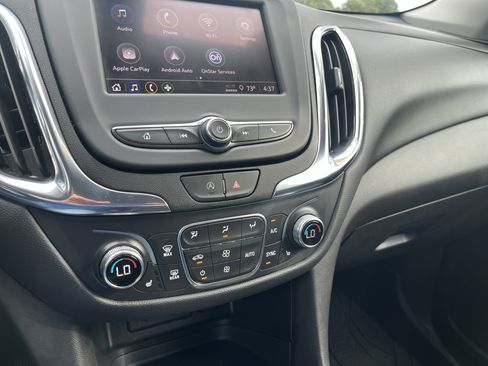 Used 2023 Chevrolet Equinox LT image 10