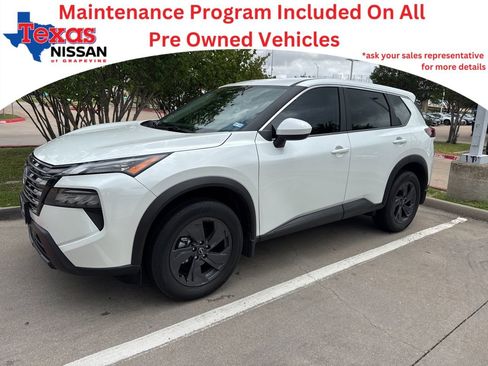 Used 2026 Nissan Rogue SV image 1