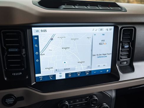 Used 2022 Ford Bronco Wildtrak AWD/4WD image 23