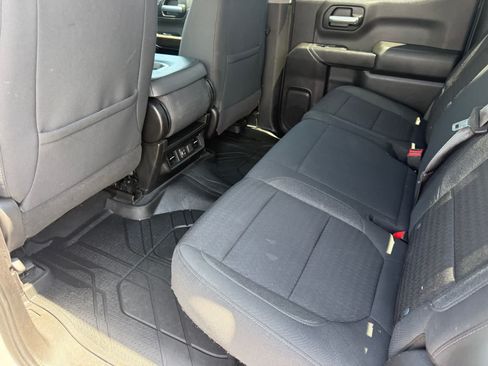 Used 2021 Chevrolet Silverado 1500 LT AWD/4WD image 26