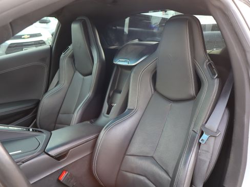 Used 2020 Chevrolet Corvette Stingray Preferred Cpe w/ 2LT Preferred Equipment Group image 16