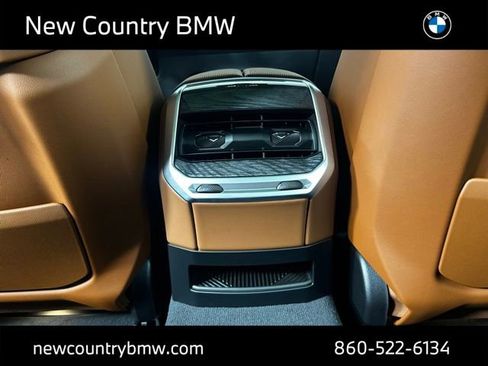 New 2026 BMW 760i xDrive w/ Premium Package image 28