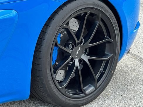 Certified 2023 Porsche 718 Cayman GT4 RWD image 15