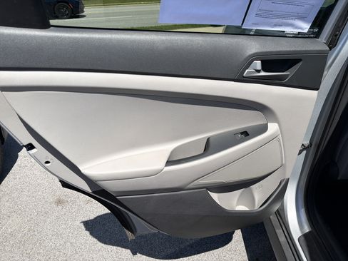 Used 2018 Hyundai Tucson SEL AWD/4WD image 38