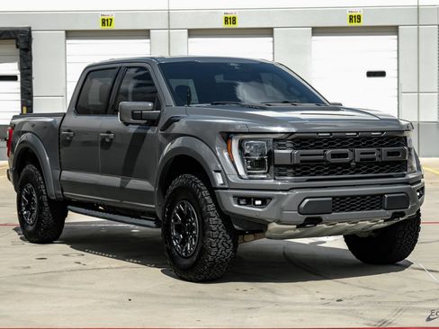 Used 2021 Ford F150 Raptor w/ Equipment Group 801A High AWD/4WD image 23