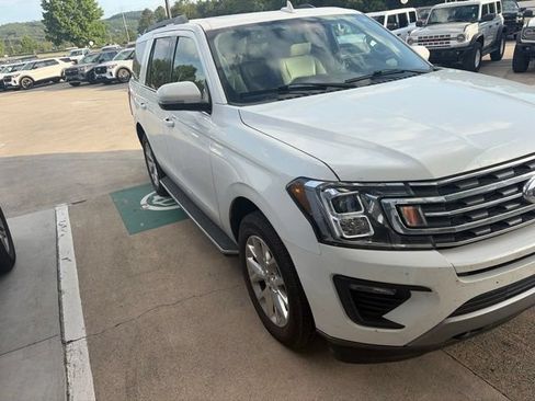 Used 2021 Ford Expedition XLT AWD/4WD image 17