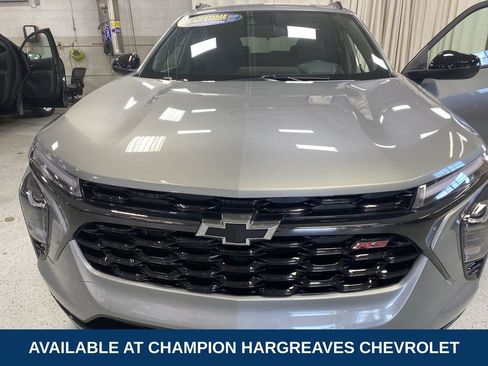 Certified 2024 Chevrolet Trax RS w/ Driver Confidence Package FWD image 39