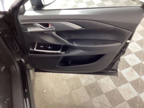 Used 2023 MAZDA CX-9 Touring Plus image 10