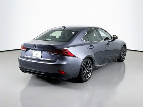 Used 2018 Lexus IS 300 F Sport image 5