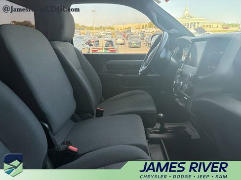 Used 2022 RAM 2500 Tradesman AWD/4WD image 2