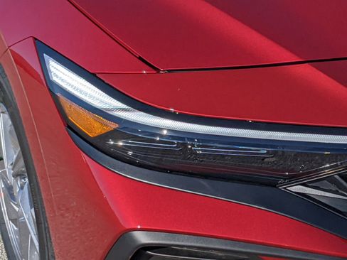 New 2025 Hyundai Elantra SE image 10