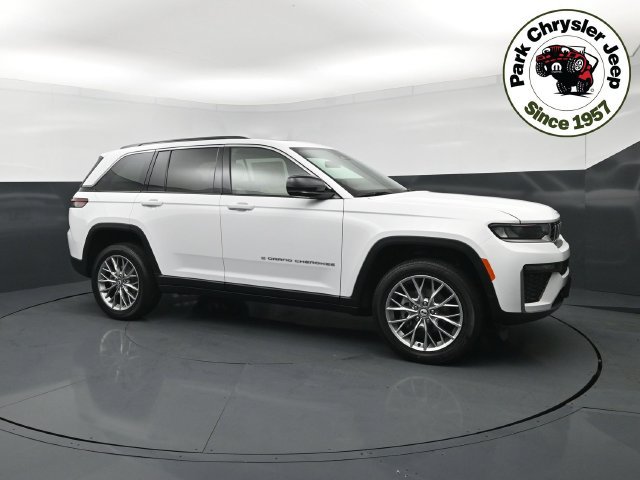 New 2027 Jeep Grand Cherokee Limited AWD/4WD image 1