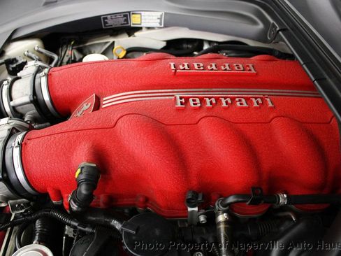Used 2013 Ferrari California image 42