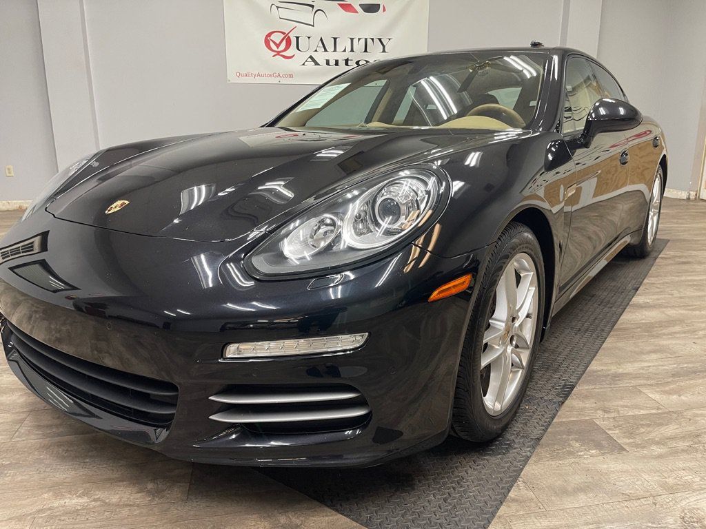 Used 2014 Porsche Panamera image 2