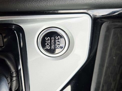 Used 2024 Nissan Altima 2.5 SL image 34