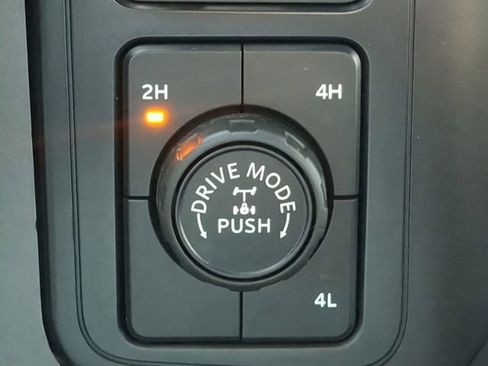 Used 2024 Ford F150 XLT w/ Equipment Group 302A MID image 28