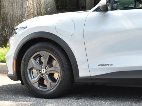 Used 2021 Ford Mustang Mach-E Select RWD image 31
