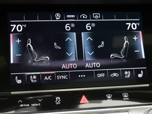 Used 2023 Audi RS 6 w/ Driver Assistance Package image 43