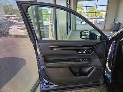 Used 2023 Honda CR-V EX-L image 17