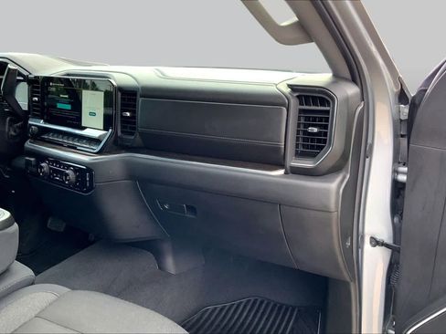 Used 2025 Chevrolet Silverado 2500 LT w/ Safety Package AWD/4WD image 18