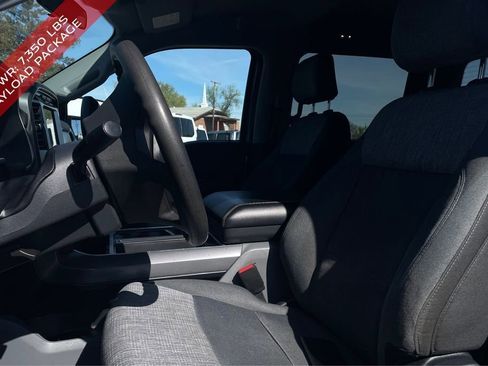 Used 2022 Ford F150 XLT image 11