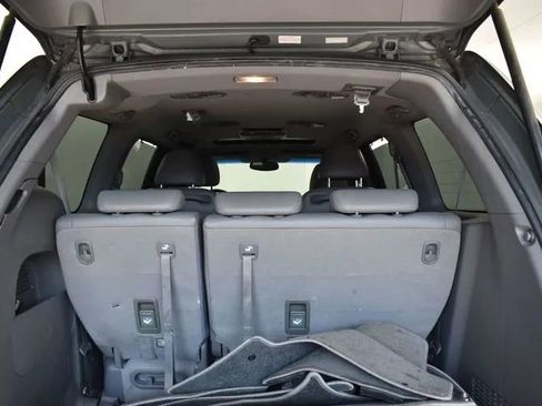 Used 2009 Honda Odyssey Touring image 16