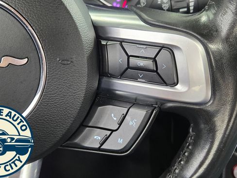 Used 2022 Ford Mustang Premium RWD image 13