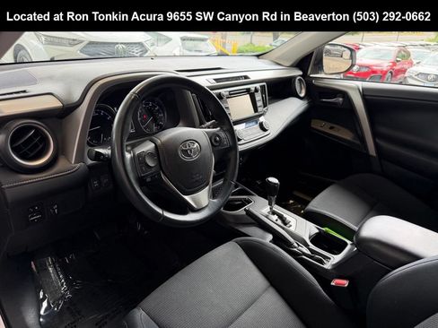 Used 2016 Toyota RAV4 XLE AWD/4WD image 15