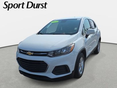 Used 2022 Chevrolet Trax LS w/ Tint and Cruise Package