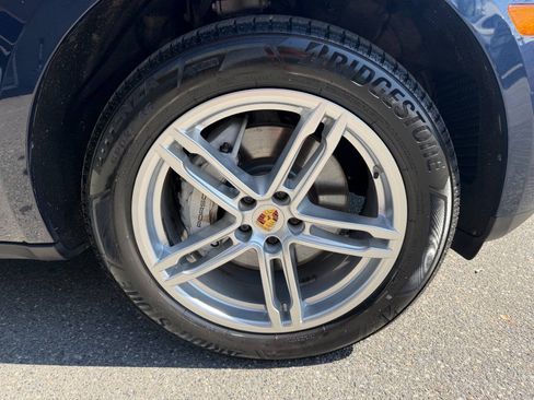 Used 2015 Porsche Macan S AWD/4WD image 14