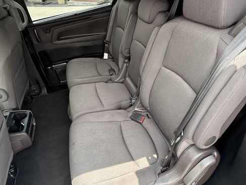 Used 2019 Honda Odyssey EX image 8