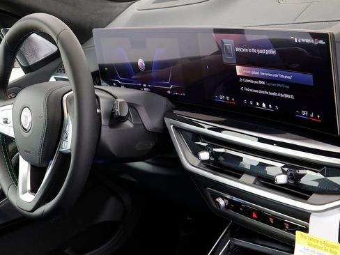 New 2026 BMW ALPINA XB7 AWD/4WD image 24