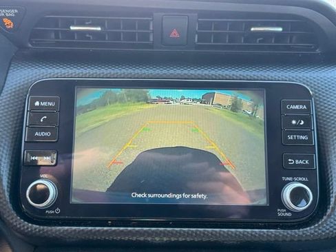 Used 2024 Nissan Kicks SV FWD image 16