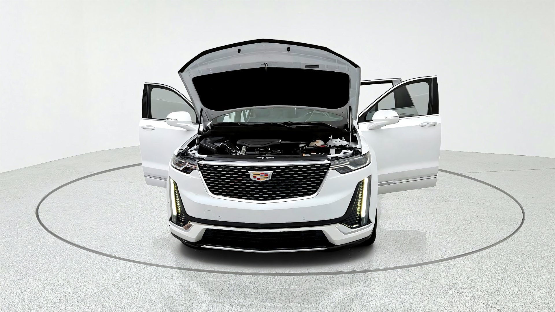 Used 2024 Cadillac XT6 Premium Luxury w/ LPO, Floor Liner Package FWD image 15