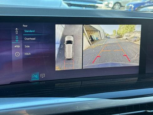 Certified 2025 Cadillac Escalade Sport w/ LPO, ONYX Package AWD/4WD image 25