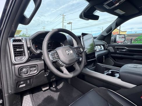 New 2026 RAM 1500 Laramie AWD/4WD image 12