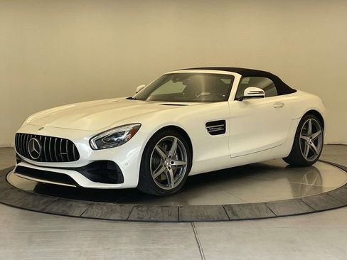 Used 2018 Mercedes-Benz AMG GT Roadster image 1