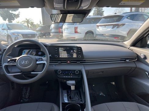 New 2026 Hyundai Elantra Blue image 15