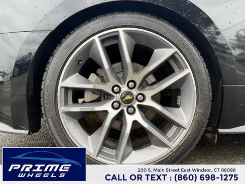 Used 2015 Ford Mustang Premium RWD image 21