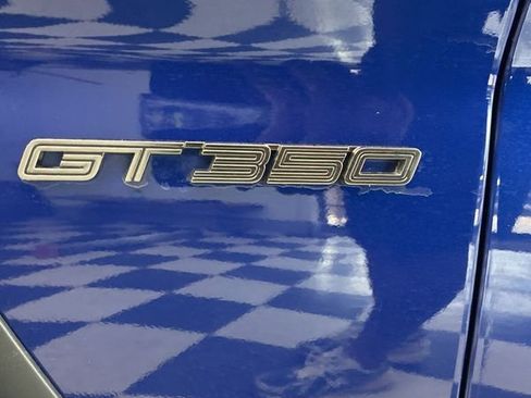 Used 2016 Ford Mustang Shelby GT350 w/ Technology Package image 9